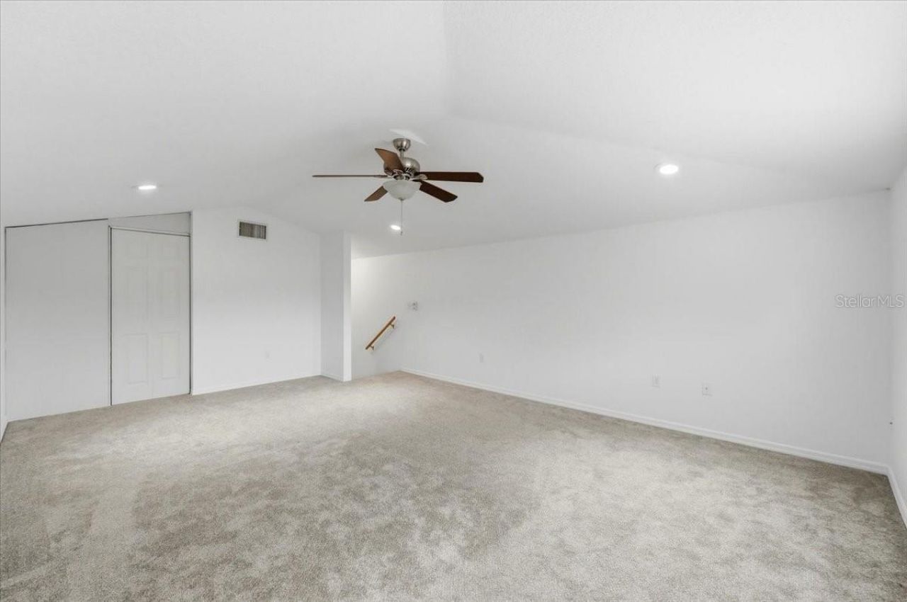 5628 Woodwind Hills Drive , Lakeland, FL 33812 Photo