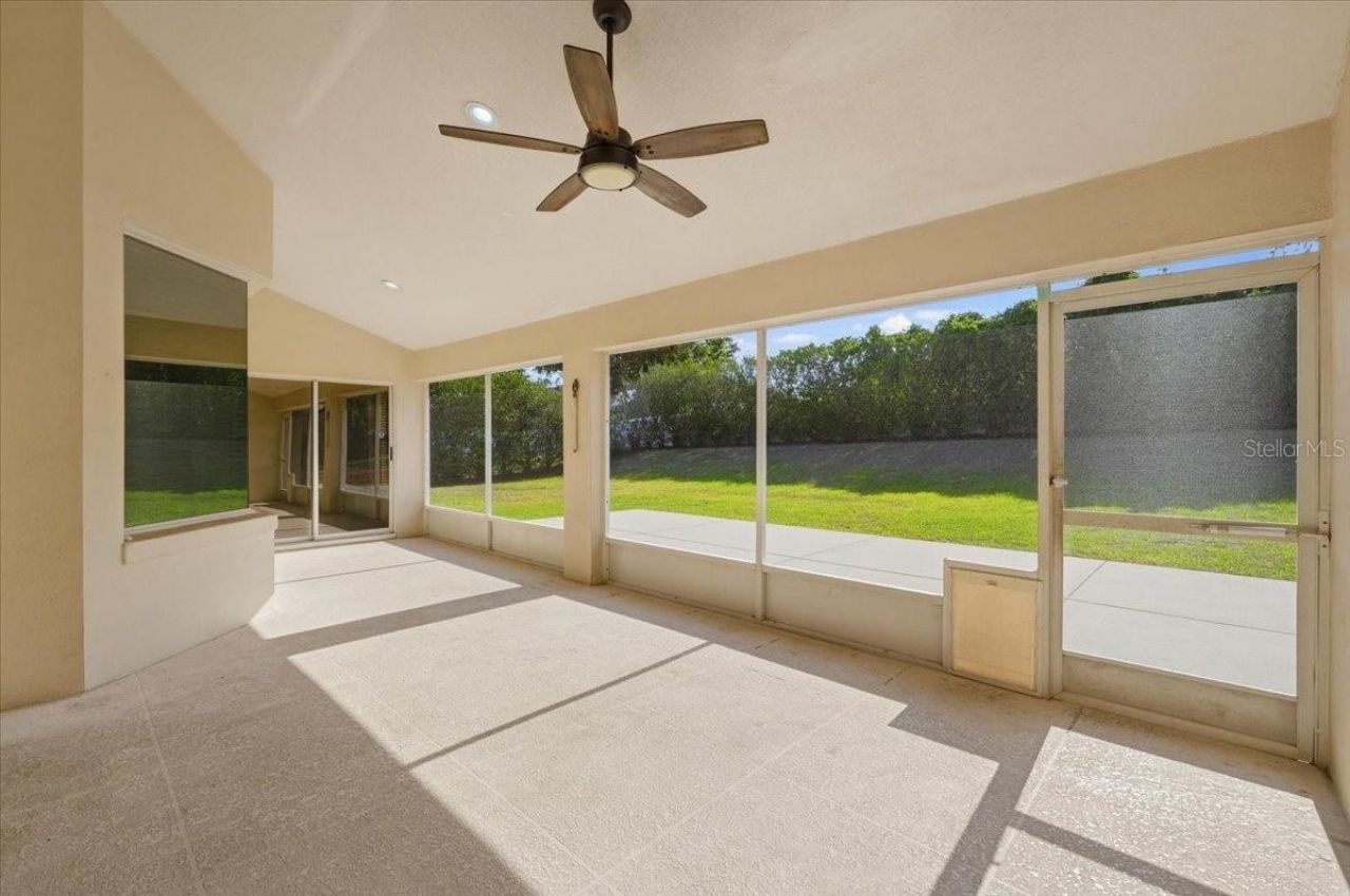 5628 Woodwind Hills Drive , Lakeland, FL 33812 Photo