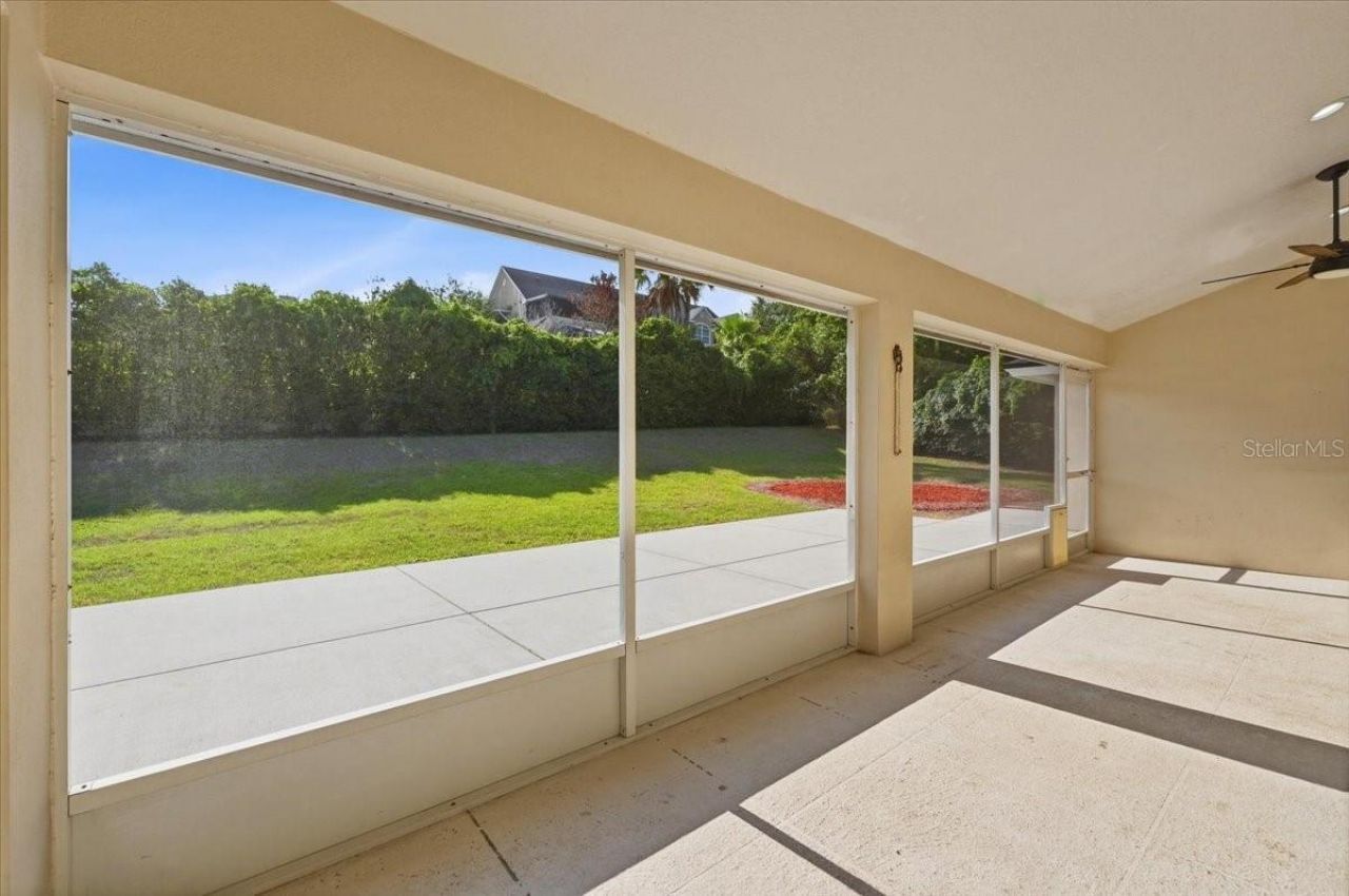 5628 Woodwind Hills Drive , Lakeland, FL 33812 Photo