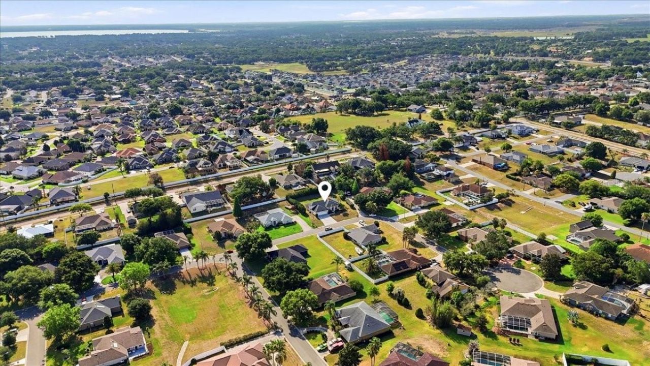 5628 Woodwind Hills Drive , Lakeland, FL 33812 Photo