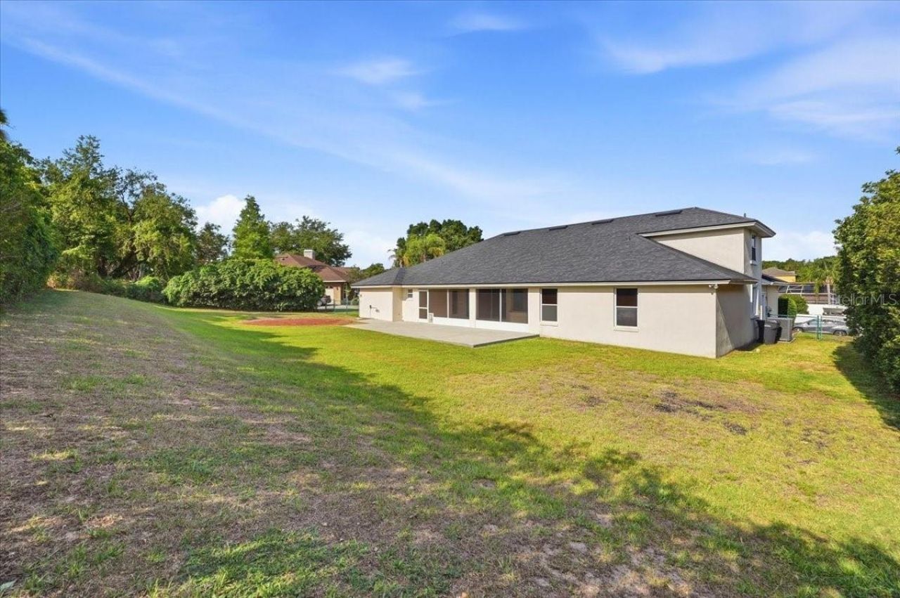 5628 Woodwind Hills Drive , Lakeland, FL 33812 Photo
