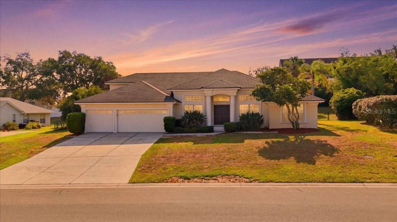 5628 Woodwind Hills Drive, Lakeland, FL 33812 Photo