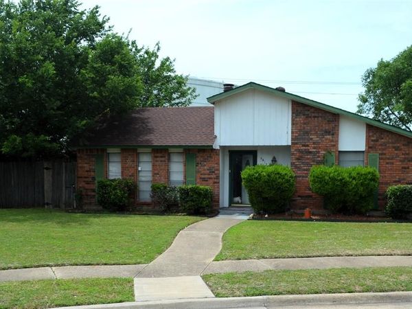 9615 Sophora Circle, Dallas, TX 75249