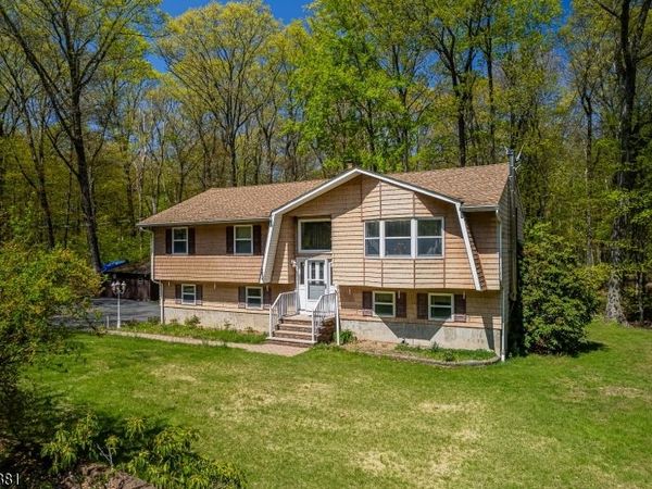 1089 Green Pond Rd, Rockaway, NJ 07435