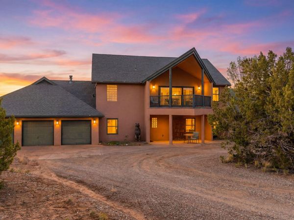 83 Kings Meadow Road , Sandia Park, NM 87047