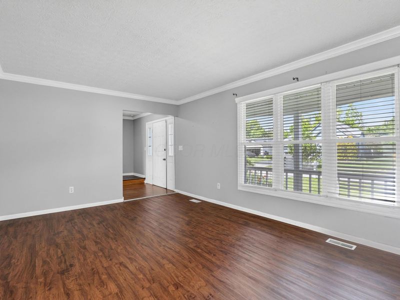212 Needlewood Lane, Reynoldsburg, OH 43068 Photo 8
