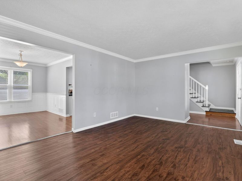 212 Needlewood Lane, Reynoldsburg, OH 43068 Photo 9