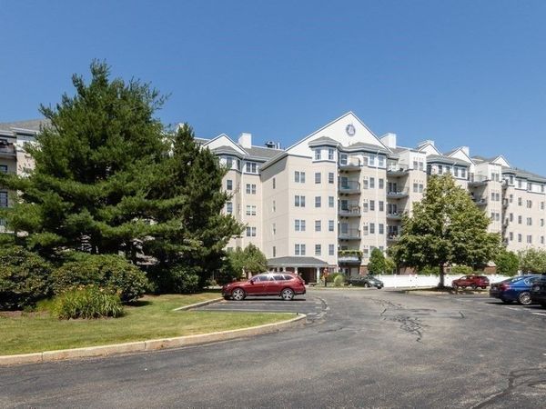 10 Seaport Drive, Unit 2602, Quincy, MA 02171