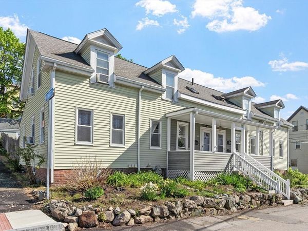24 Chestnut St, Unit 2, Framingham, MA 01701