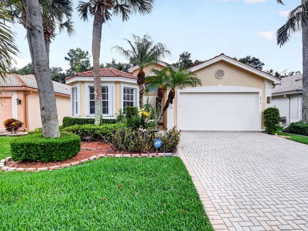 6812 Belmont Shore Drive, Delray Beach, FL 33446