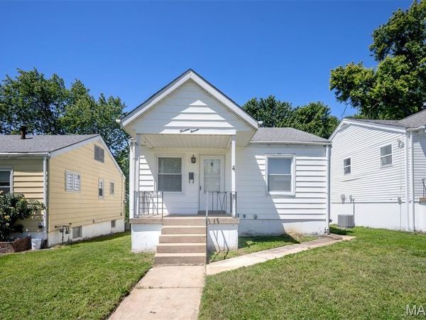 1411 Holden Avenue, St Louis, MO 63125