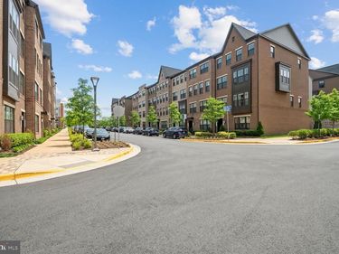 45117 KINCORA DRIVE , STERLING, VA 20166