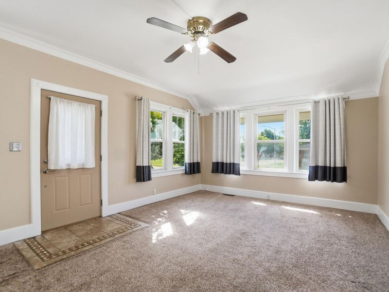 301 N Main Street, Saint Marys, OH 45885 Photo 7