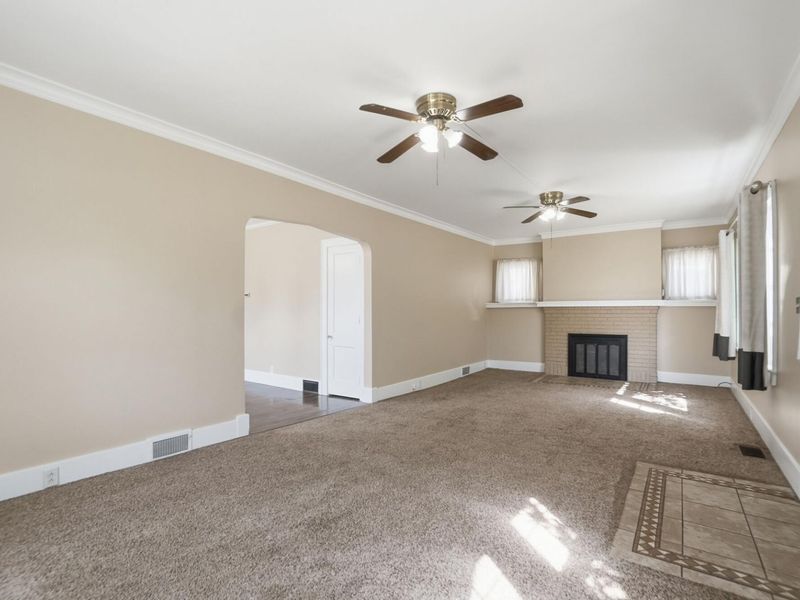 301 N Main Street, Saint Marys, OH 45885 Photo 9