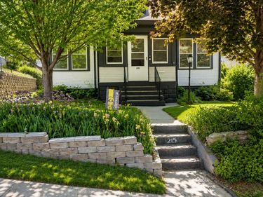 1215 HARRISON Street, COUNCIL BLUFFS, IA 51503