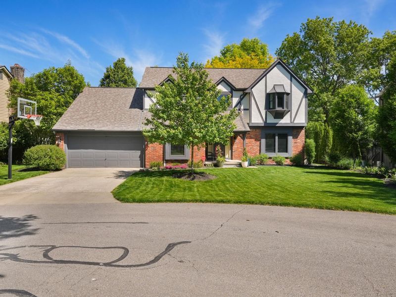 5850 Moray Court, Dublin, OH 43017 Photo 2