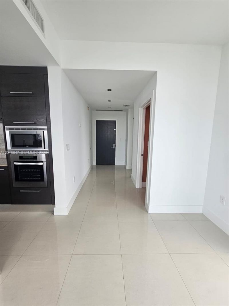 Please Call For Address, Unit 5412, Miami, FL 33132 Photo