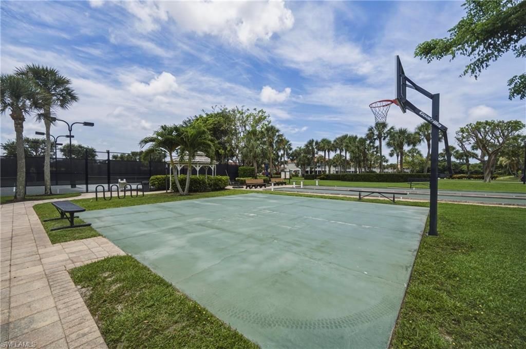 3053 Driftwood Way, Unit 3907, Naples, FL 34109 Photo