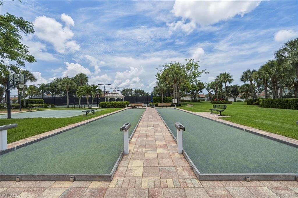 3053 Driftwood Way, Unit 3907, Naples, FL 34109 Photo
