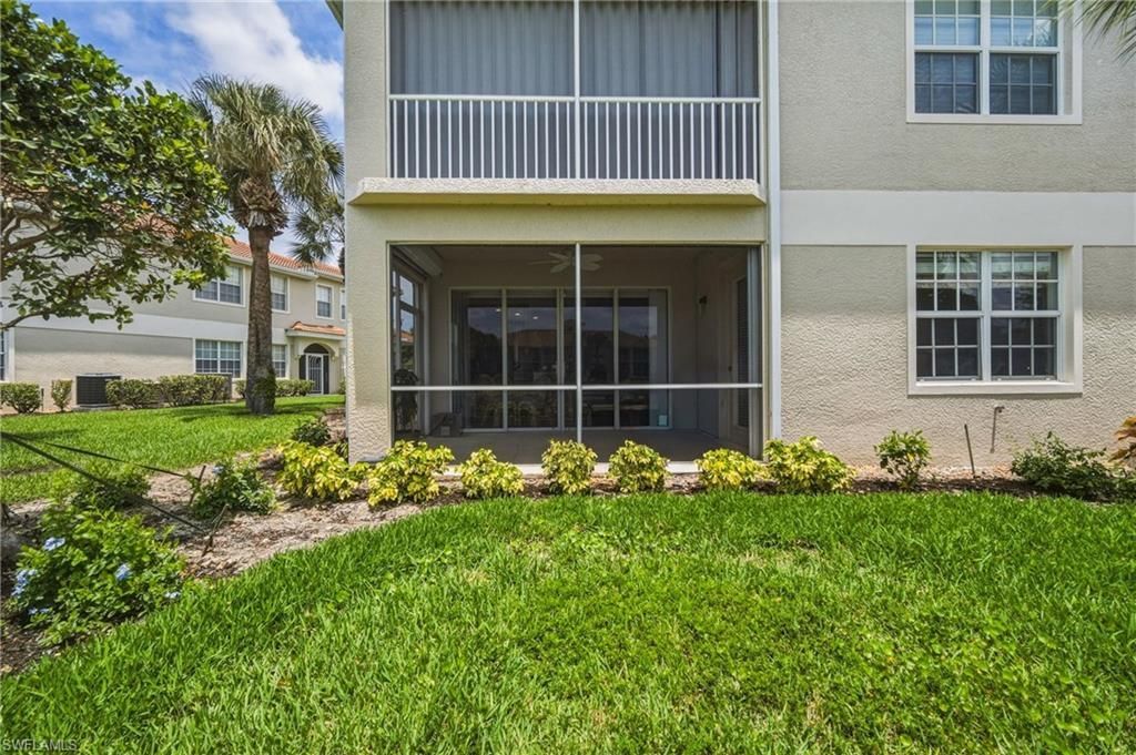 3053 Driftwood Way, Unit 3907, Naples, FL 34109 Photo