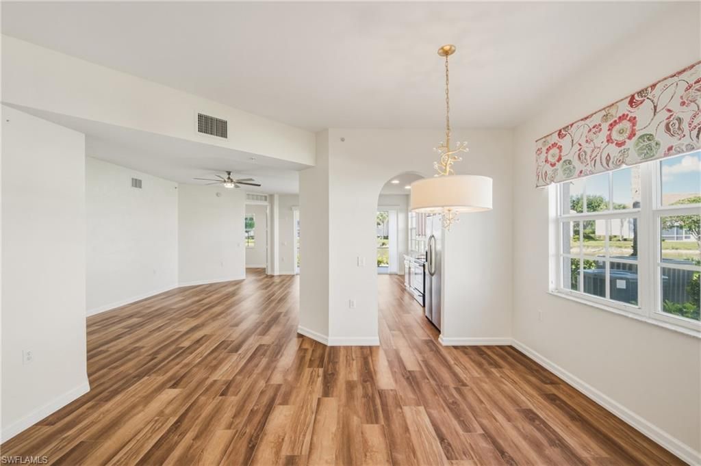 3053 Driftwood Way, Unit 3907, Naples, FL 34109 Photo