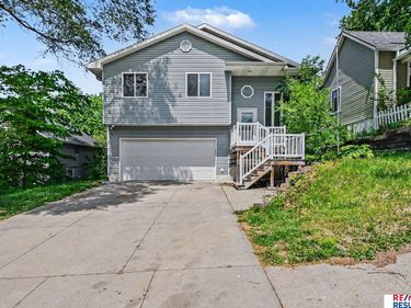810 4th Avenue , Plattsmouth, NE 68048