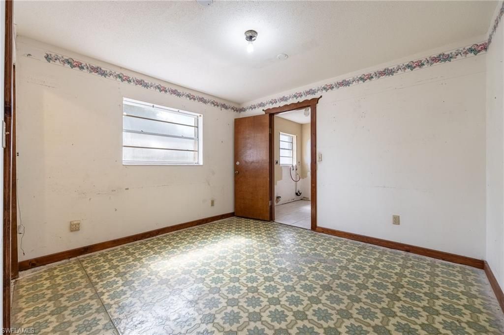 12401 Davis Blvd, Fort Myers, FL 33905 Photo