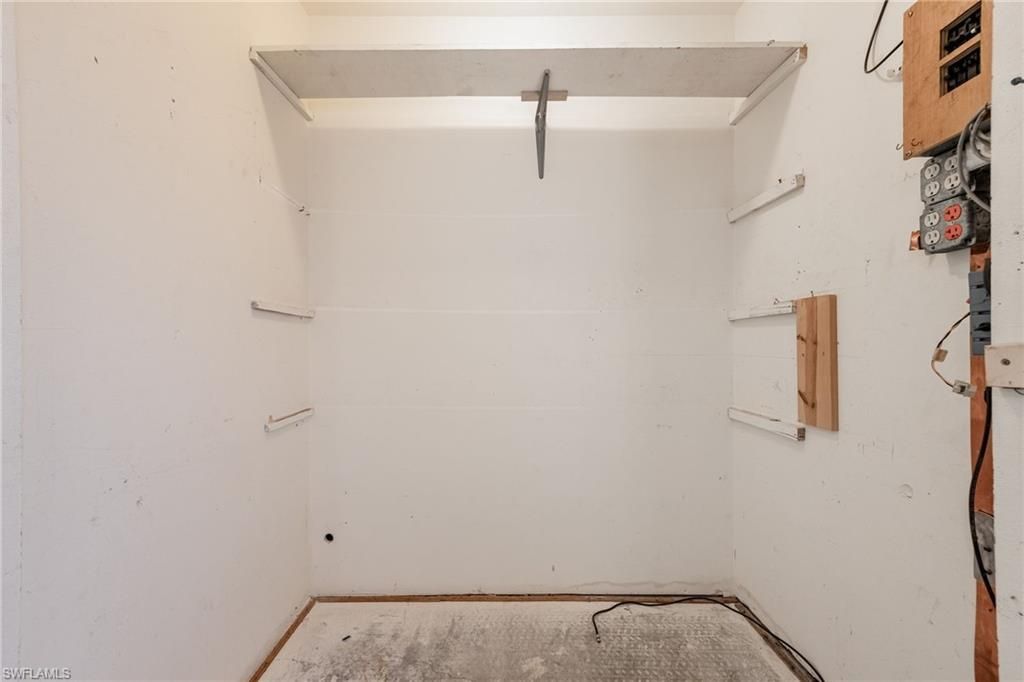 12401 Davis Blvd, Fort Myers, FL 33905 Photo