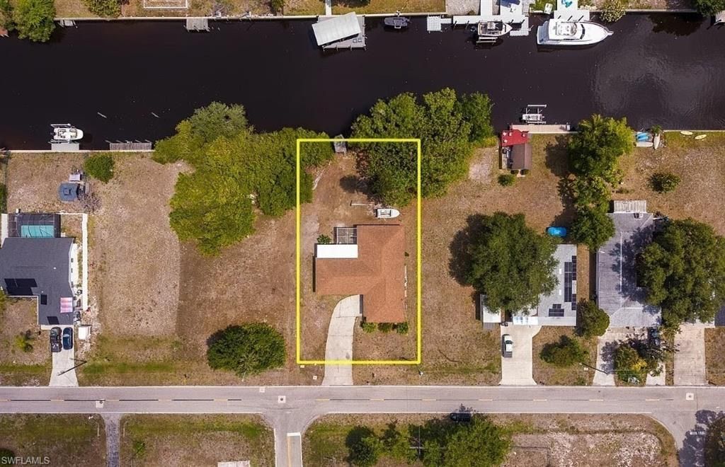 12401 Davis Blvd, Fort Myers, FL 33905 Photo