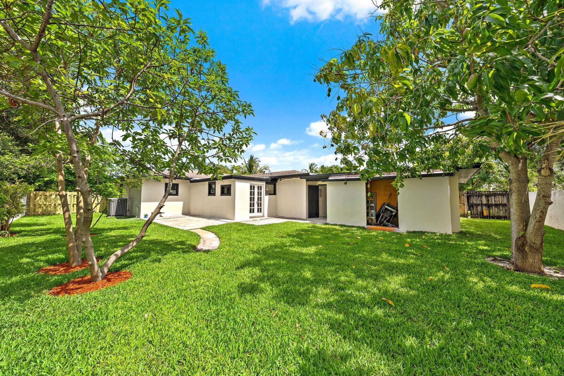117 SE 22nd Avenue, Boynton Beach, FL 33435 Photo