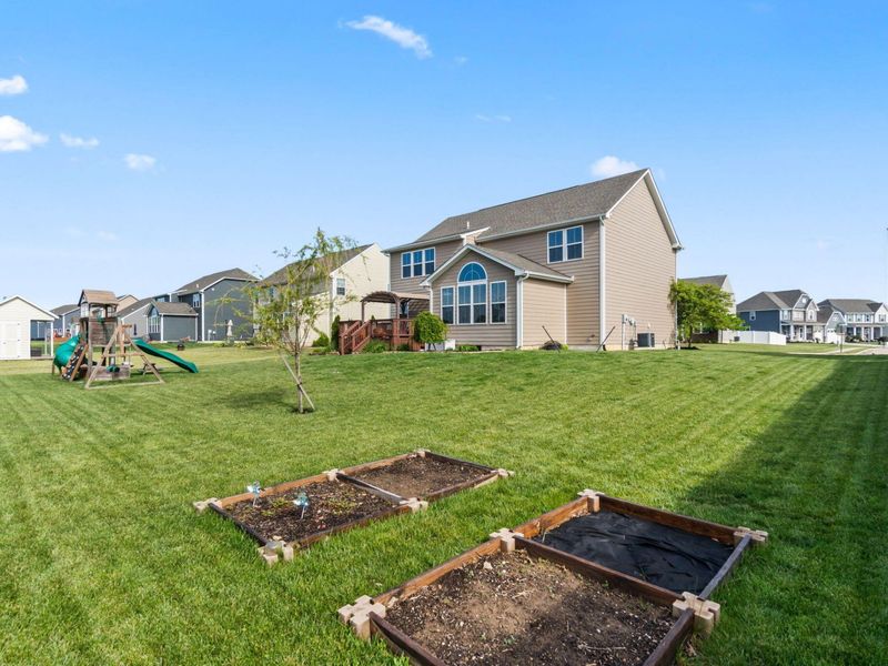 1148 Red Maple Drive, Troy, OH 45373 Photo 67