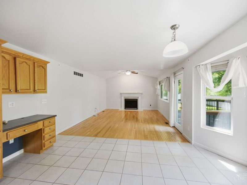 1087 Kingsview Court, Maineville, OH 45039 Photo 18