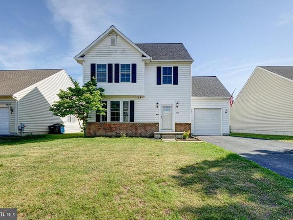 153 GOLDEN PLOVER DRIVE, SMYRNA, DE 19977