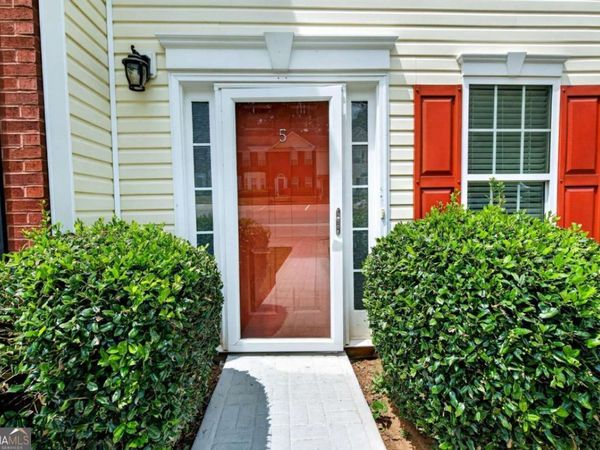 4210 Oakwood Road, Unit C5, Oakwood, GA 30566