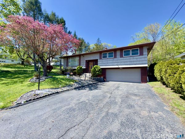 25 Greenfield, Waterbury, CT 06708