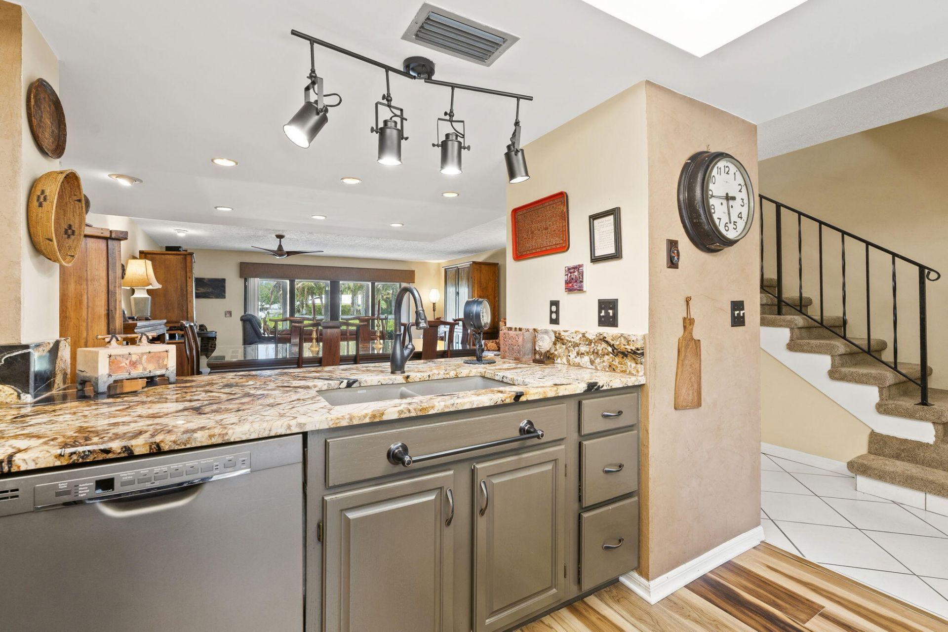 4189 SE Saint Lucie Boulevard, Stuart, FL 34997 Photo