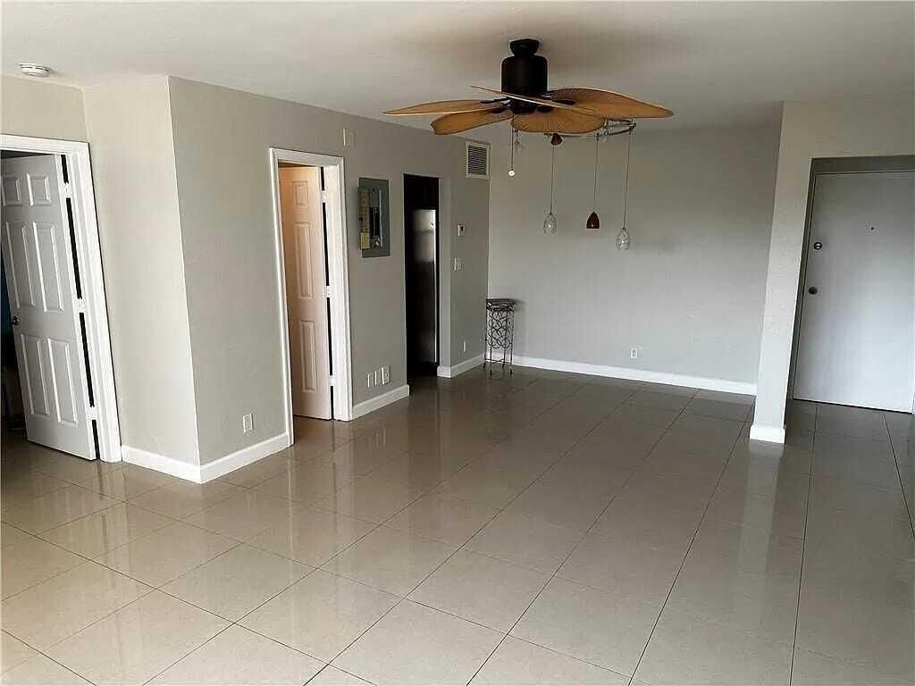 105 S Riverside Drive, Unit 303, Pompano Beach, FL 33062 Photo