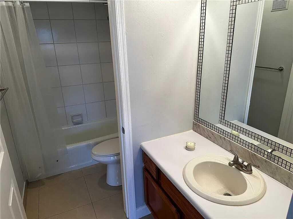 105 S Riverside Drive, Unit 303, Pompano Beach, FL 33062 Photo