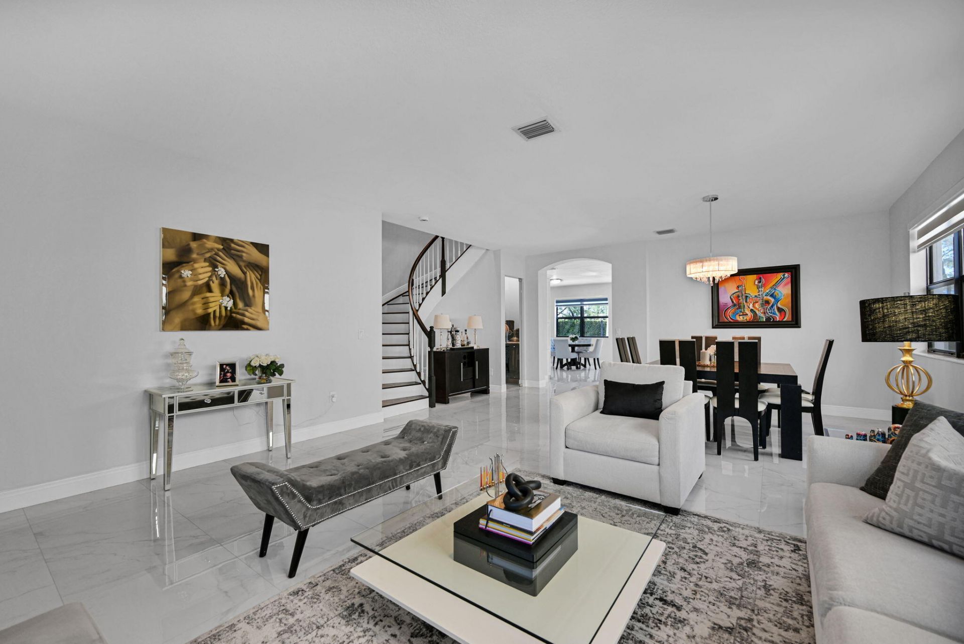 9860 NW 86th Terrace, Doral, FL 33178 Photo