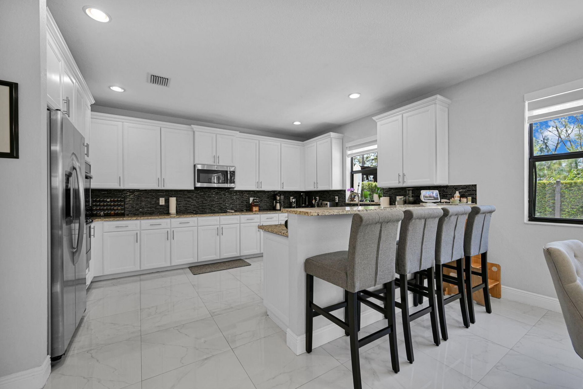 9860 NW 86th Terrace, Doral, FL 33178 Photo