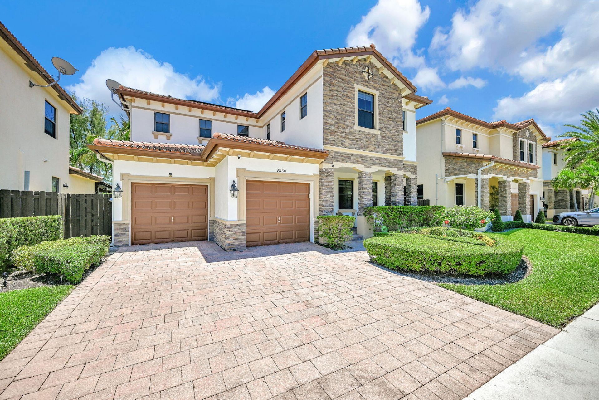 9860 NW 86th Terrace, Doral, FL 33178 Photo