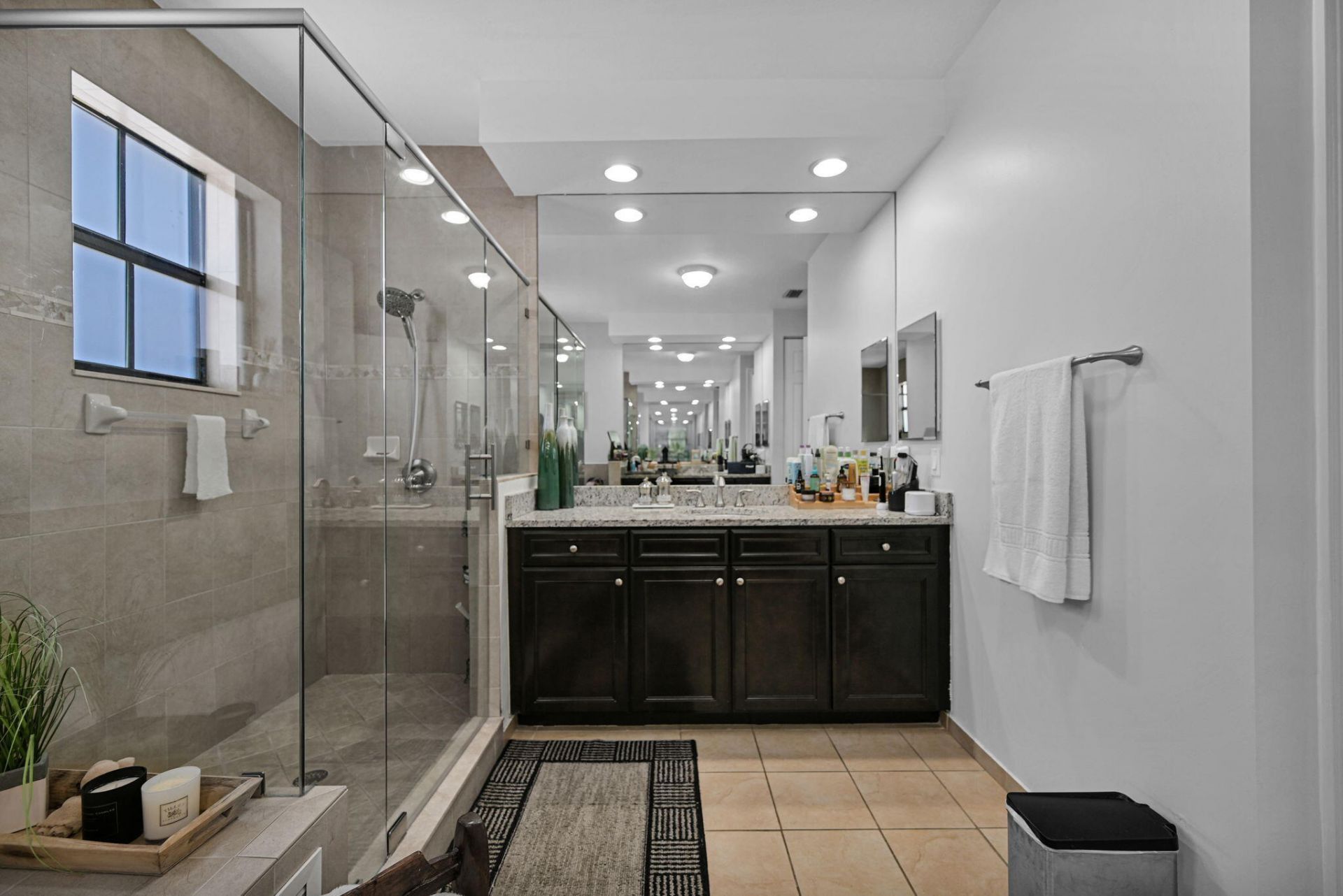 9860 NW 86th Terrace, Doral, FL 33178 Photo