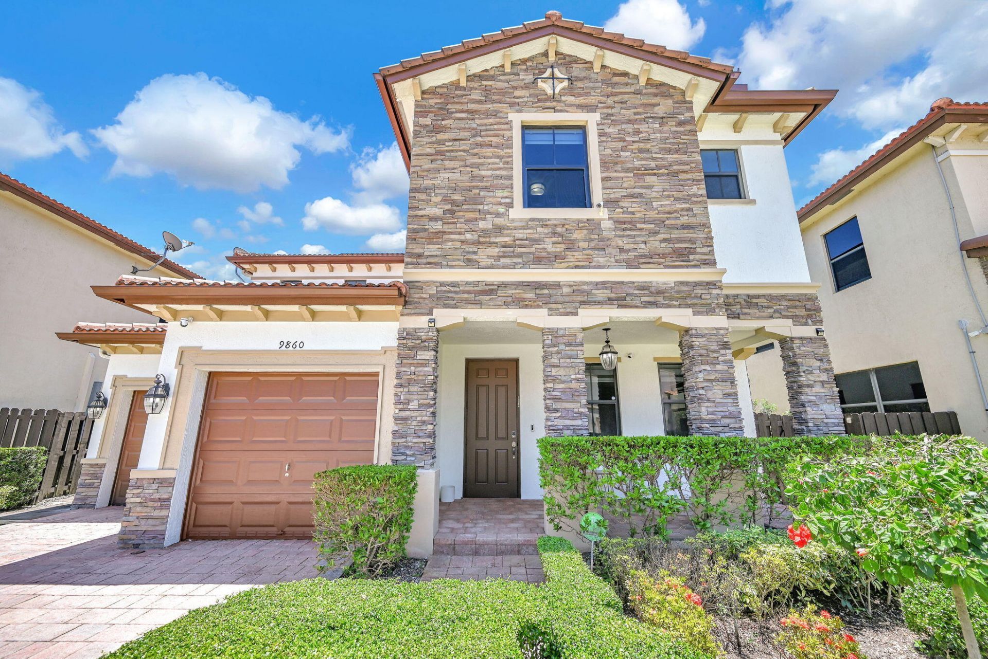 9860 NW 86th Terrace, Doral, FL 33178 Photo