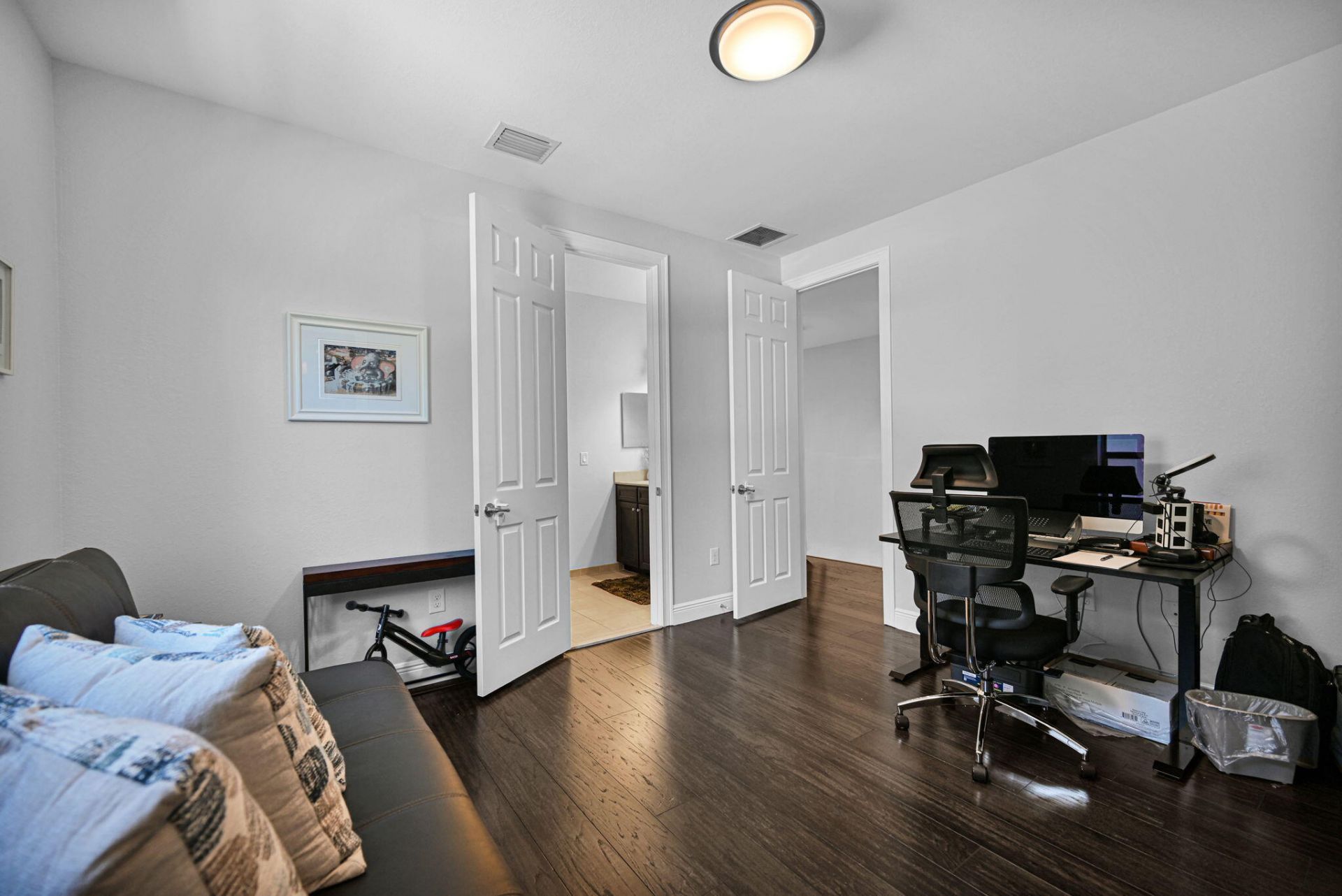 9860 NW 86th Terrace, Doral, FL 33178 Photo