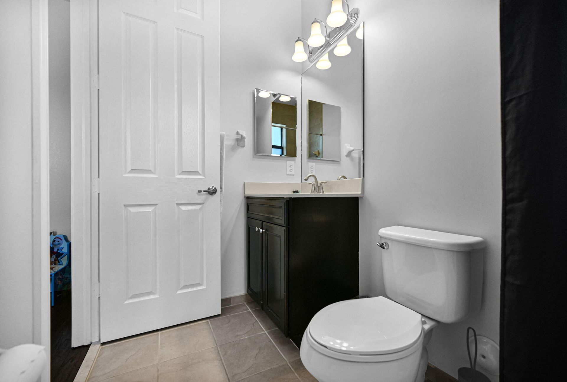 9860 NW 86th Terrace, Doral, FL 33178 Photo