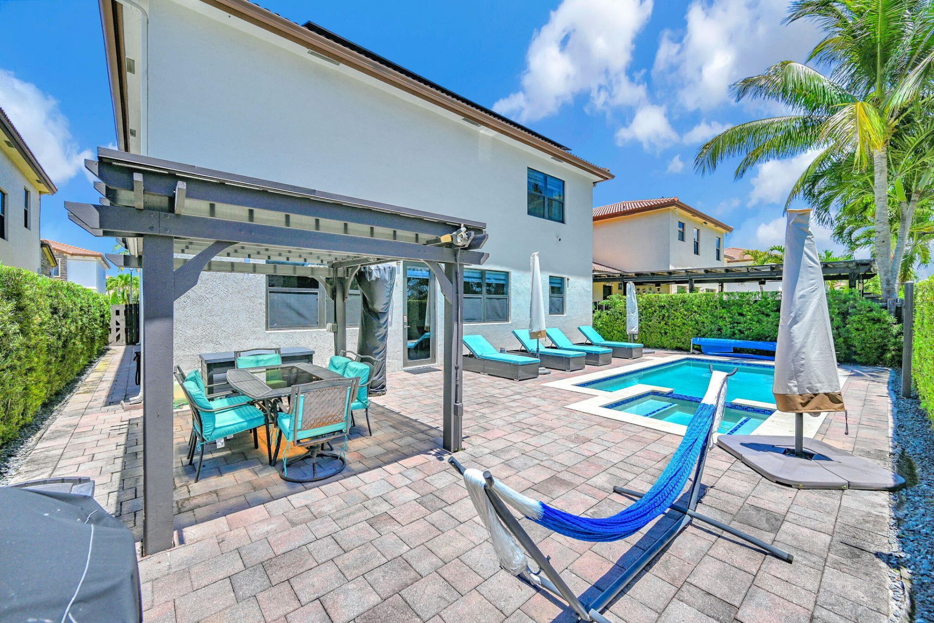 9860 NW 86th Terrace, Doral, FL 33178 Photo