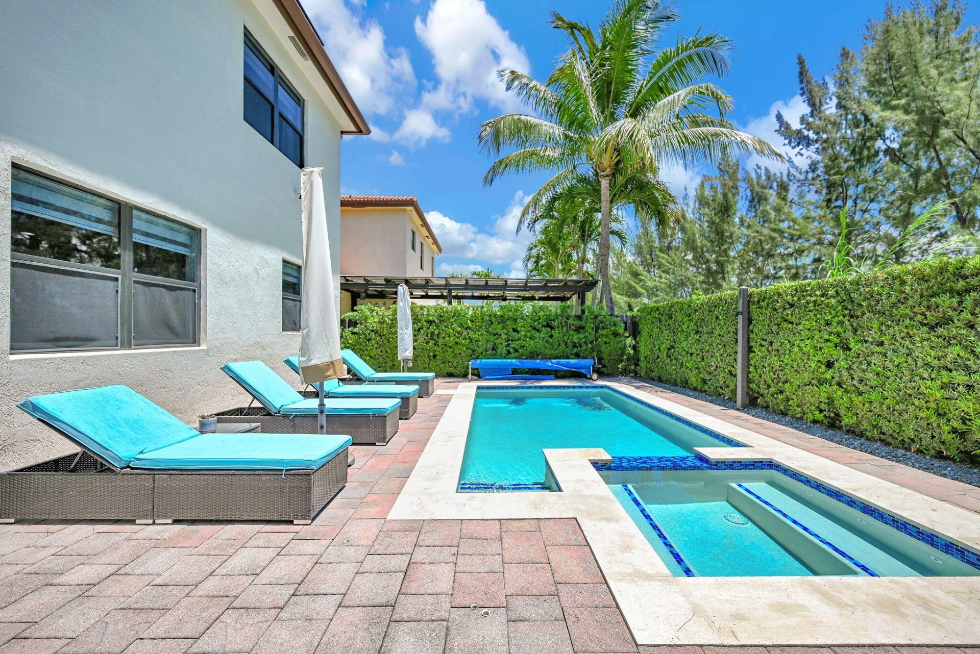 9860 NW 86th Terrace, Doral, FL 33178 Photo