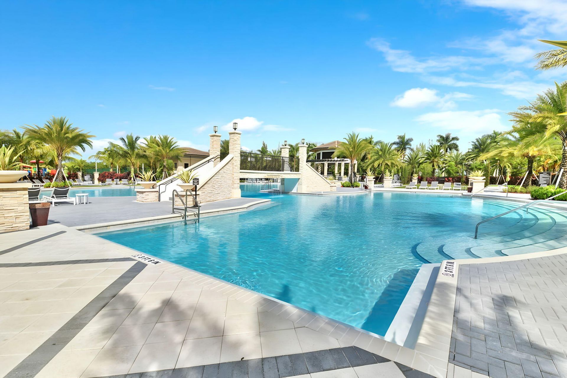 9860 NW 86th Terrace, Doral, FL 33178 Photo