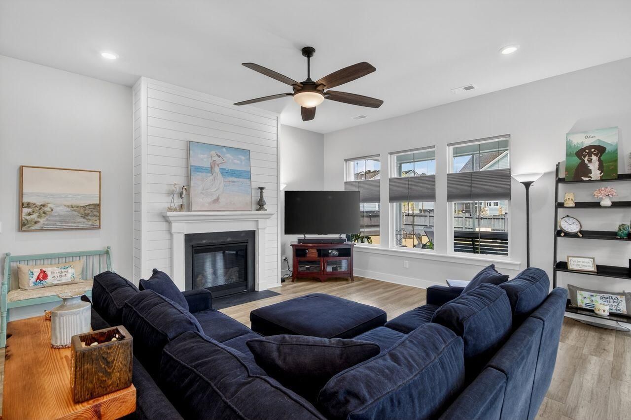 188 Helena Park Drive Photo 11