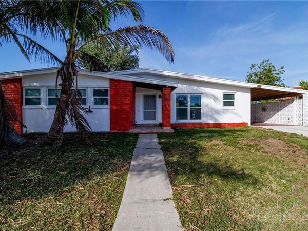 2159 FLOYD COURT , PORT CHARLOTTE, FL 33952